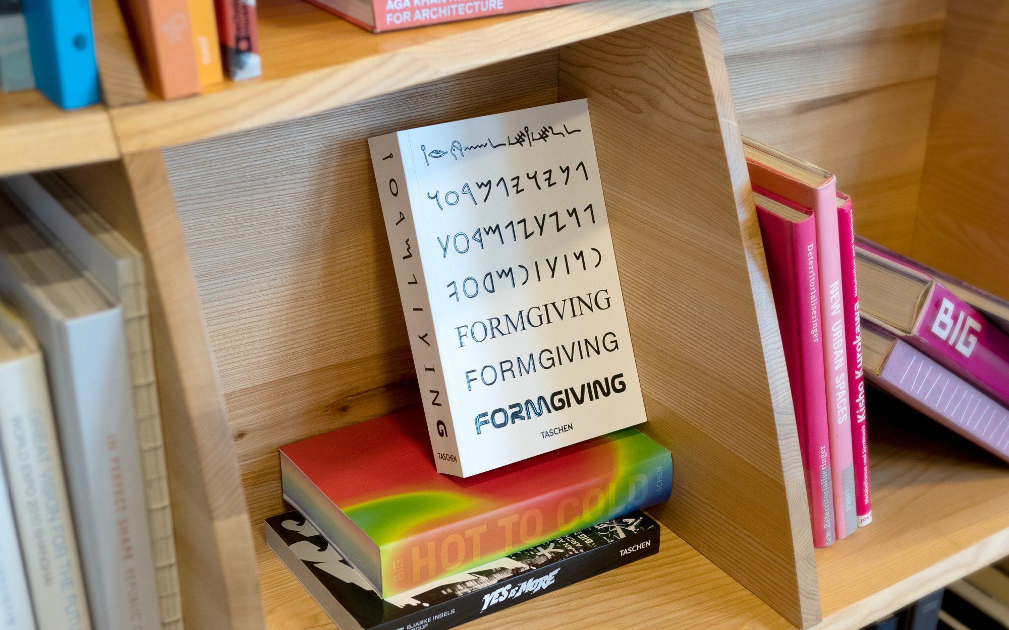 Formgiving Book, image 5 of 6